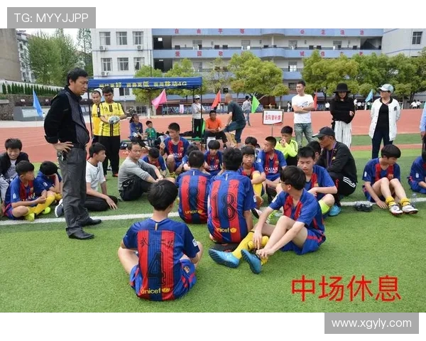 武汉足球队阵地战革新探讨：战术创新与球队未来发展路径分析